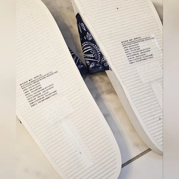 AE Bandana Slides - Picture 4 of 4